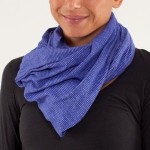 Lululemon Vinyasa Scarf